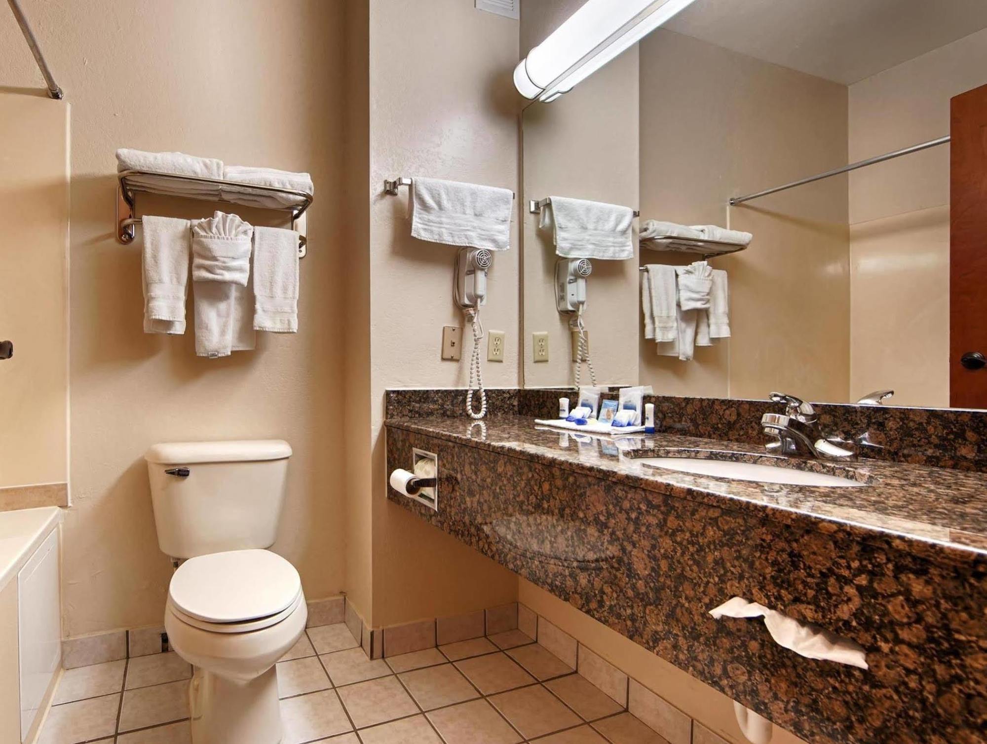 Surestay Plus By Best Western Edmond Zewnętrze zdjęcie